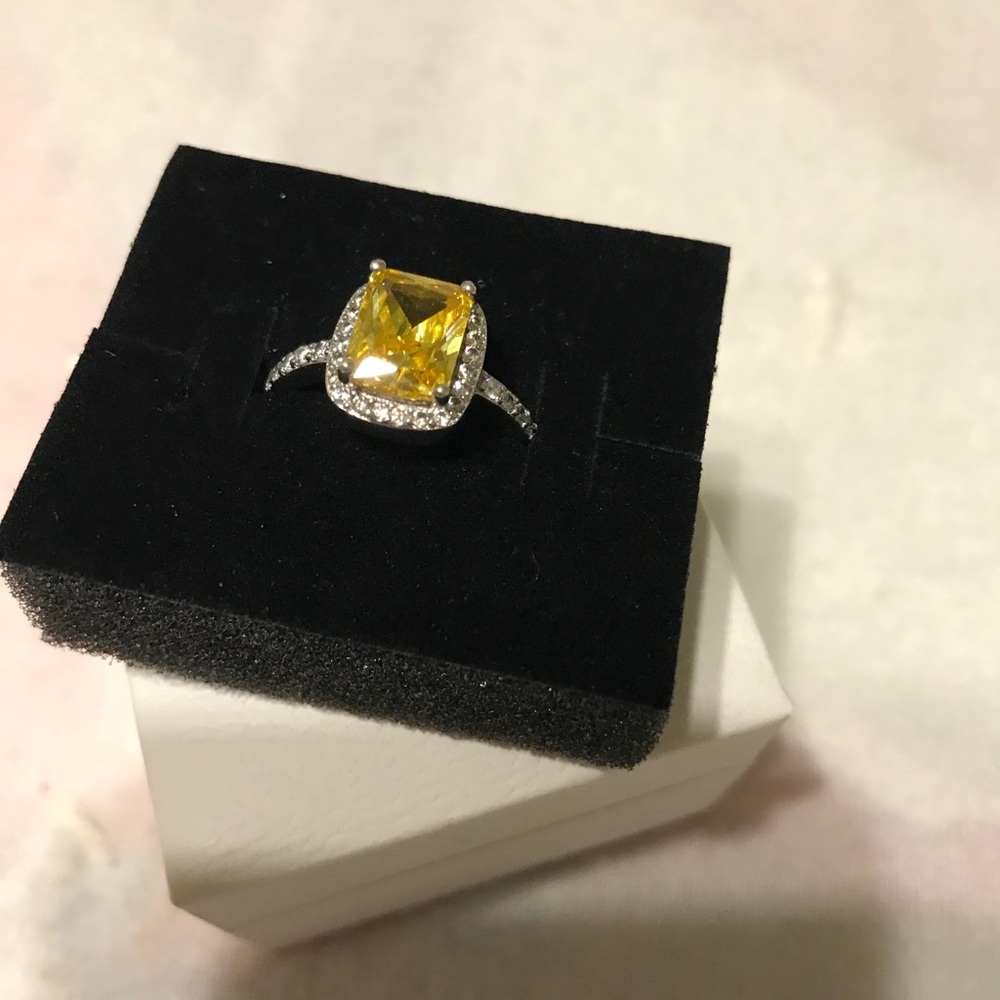 Silver CZ Ring